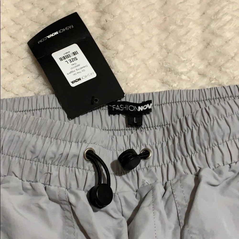 Pants - Picture 2 of 3
